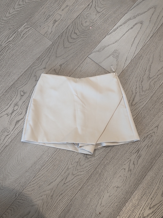 Zara Pants - Zara Cream Skort with Subtle Wrap Detail